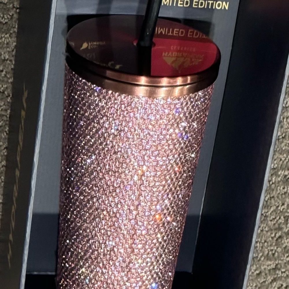 Hydrapeak Rhinestone Pink LIMITED EDITION Tumbler Cup 25oz Journey NEW IN BOX